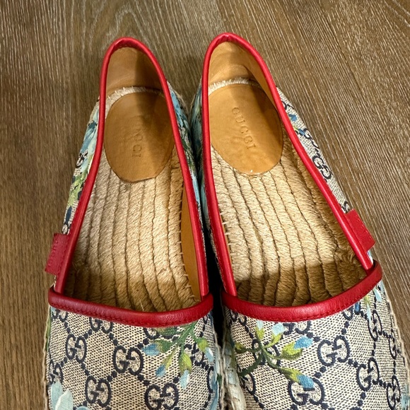 GUCCI Espadrilles - Blue Floral Print - Picture 5 of 10